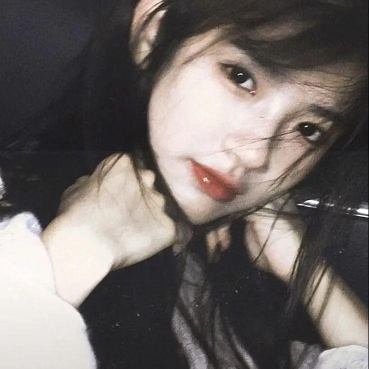 一觉醒来嫁给了男神